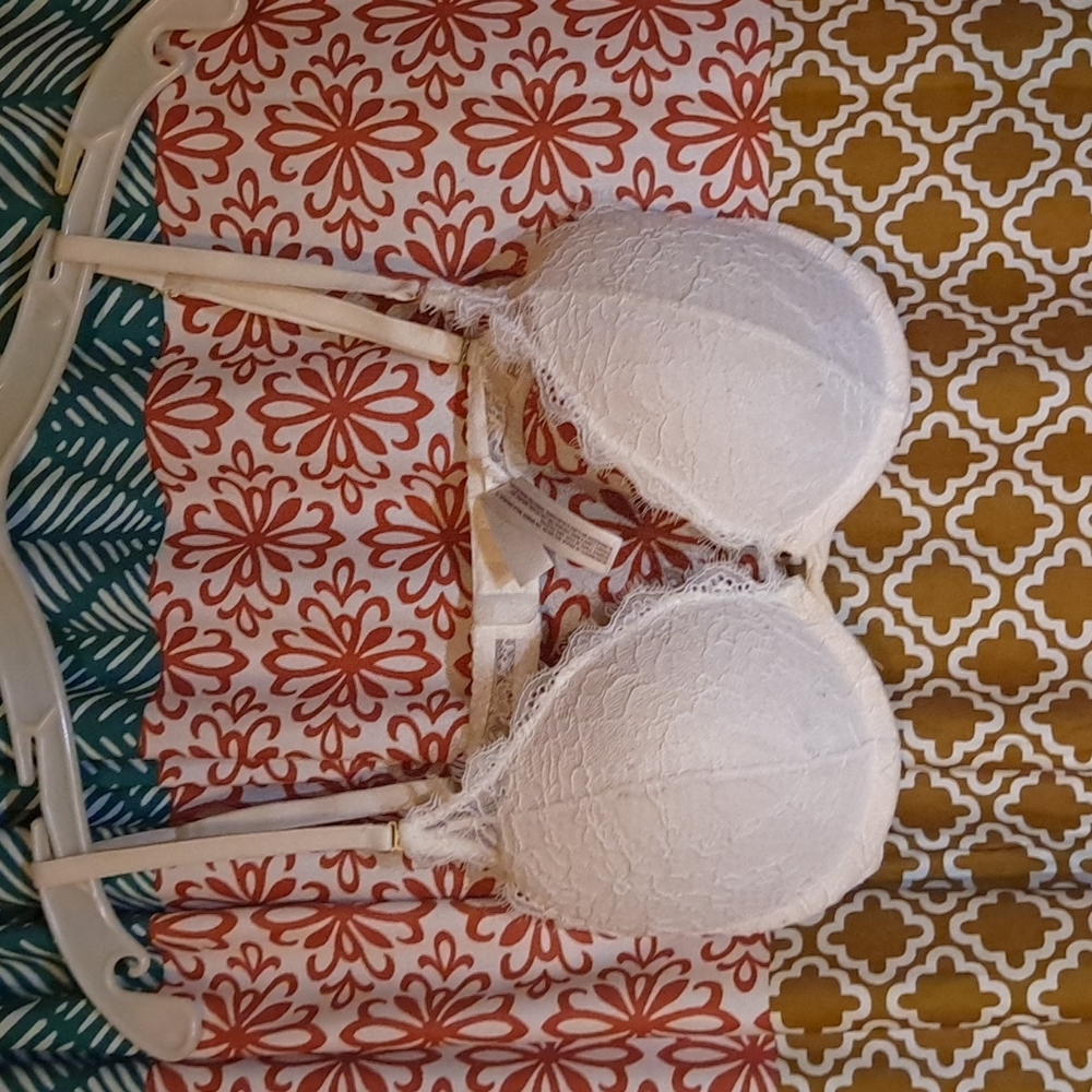 Push up bra